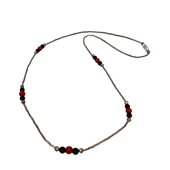 Liquid Silver Sterling Silver Necklace Red Coral Black Onyx Station Beads 19" - Picture 5 of 9